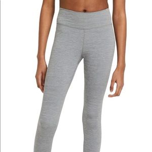 Nike womens leggings